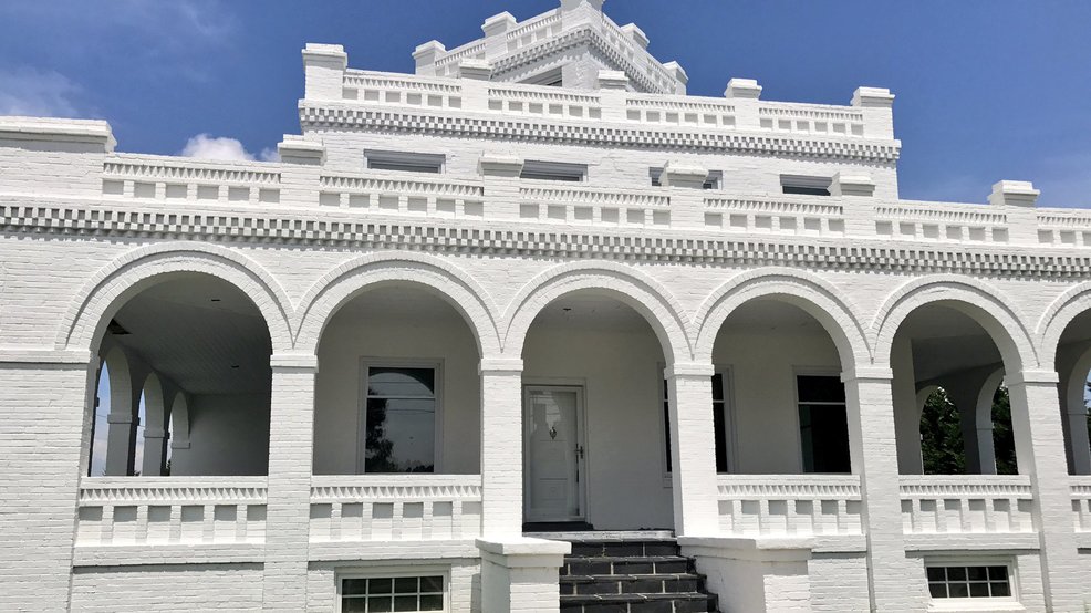 'Wedding Cake House' in Martinsville goes up for sale WSET