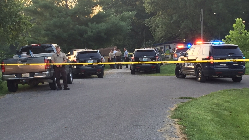 Law enforcement investigating overnight shooting in Sturgeon, one man injured KRCG