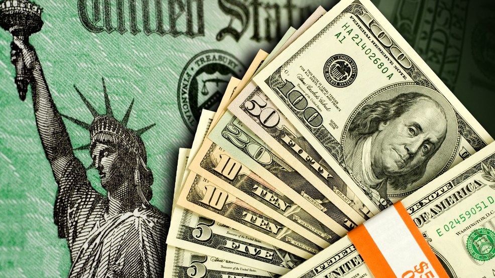 5 smart ways to spend tax returns 1280x720_80425C00-KIKCY.jpg