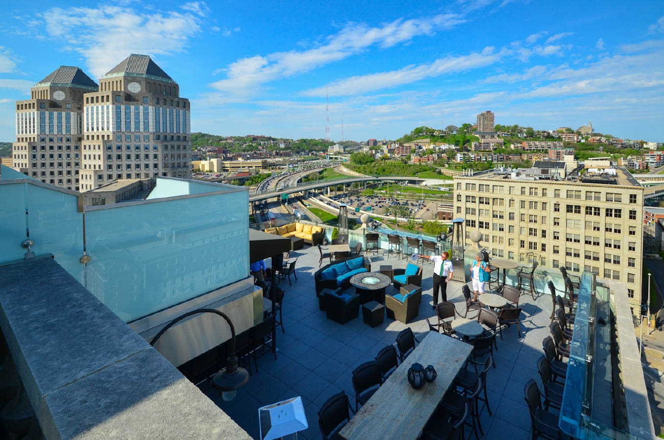 A Downtown Rooftop Bar Crawl That'll Take Your Cocktail to New Heights
