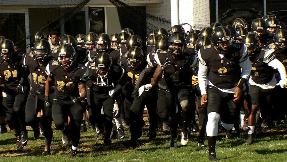 Gold defeats Black in WVSU Spring Game | WVAH