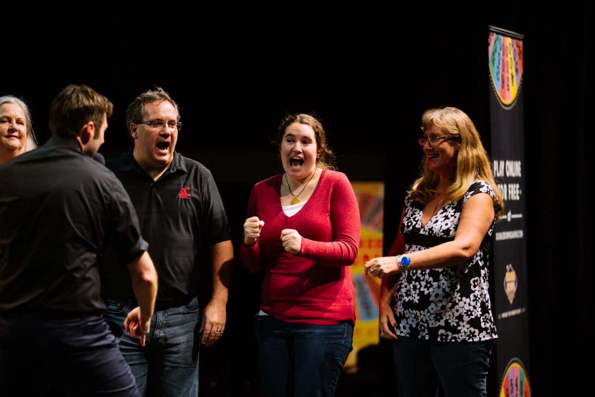 Wheel of fortune game contestant last night 2017