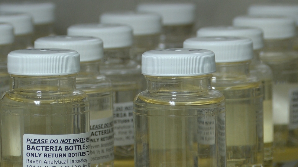 Drinking water at high school show evidence of bacteria, forced to