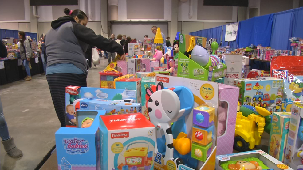Salvation Army Bureau Has A Busy Month Wstm The Salvation Army Will Provide Toys And Food To Hundreds Of Needy Families In Syracuse Area Here S A Look At Timetable Make It Happen