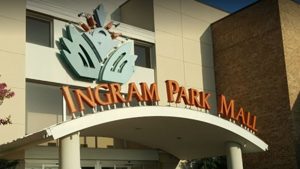 vans ingram park mall