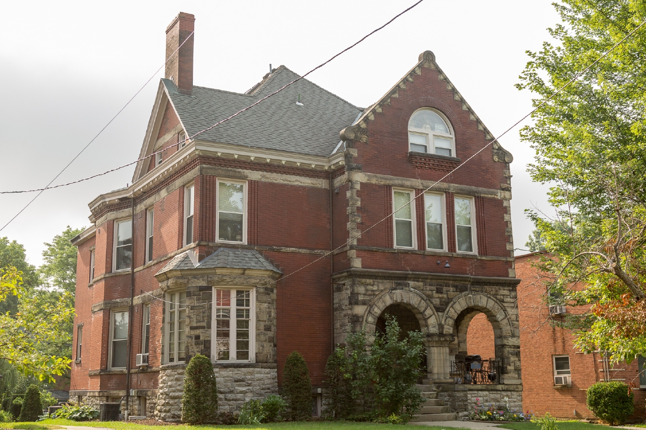 Photo Tour The Lovely Homes Of Clifton Cincinnati Refined